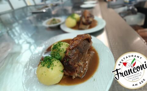 Braten-Kloesse-1